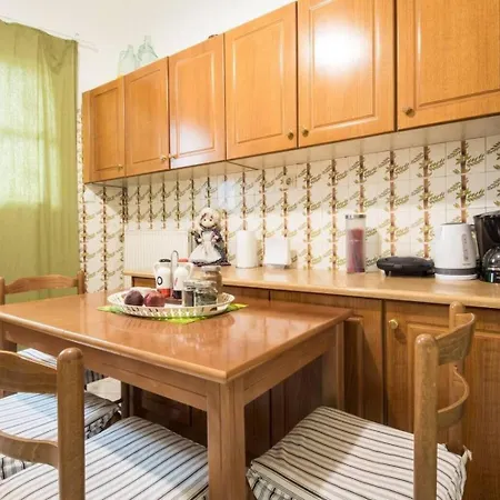 Apartment Beautiful House In Chalandri *