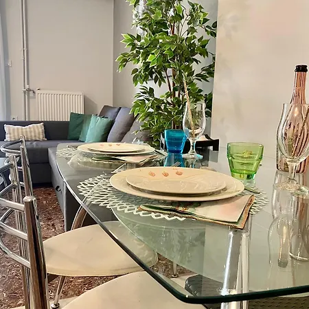 Olive Tree Deluxe 70m From Metro Athens
