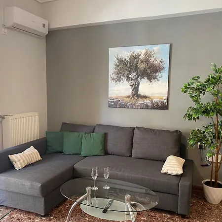 Olive Tree Deluxe 70m From Metro