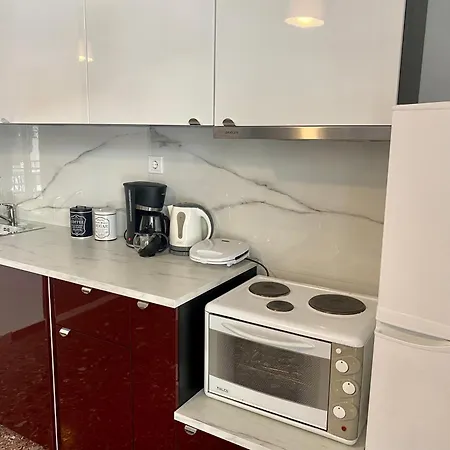 Olive Tree Deluxe 70m From Metro *