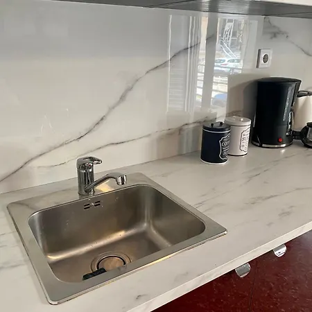 Apartment Olive Tree Deluxe 70m From Metro *