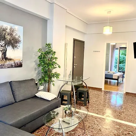 Olive Tree Deluxe 70m From Metro