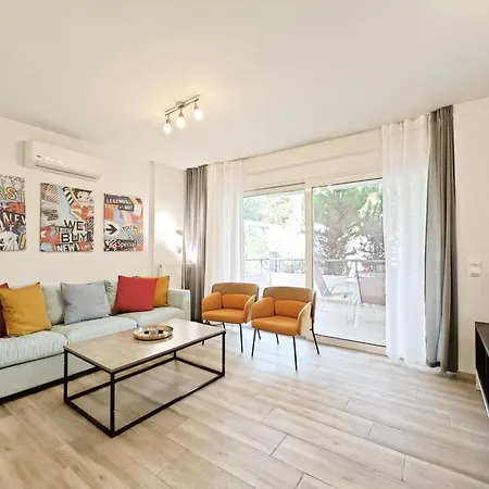Apartment Kapodistriou By