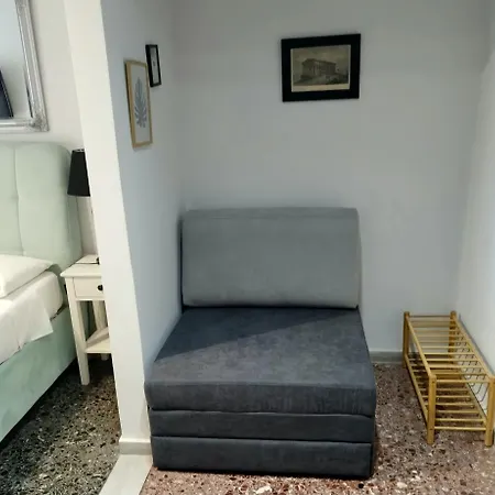 Chic Near Acropolis - Avdi Square * Αθήνα
