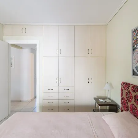 Family Sunny 2 Bedroom 1700M Center 50M Busstop,300M Busstop Acropolis *