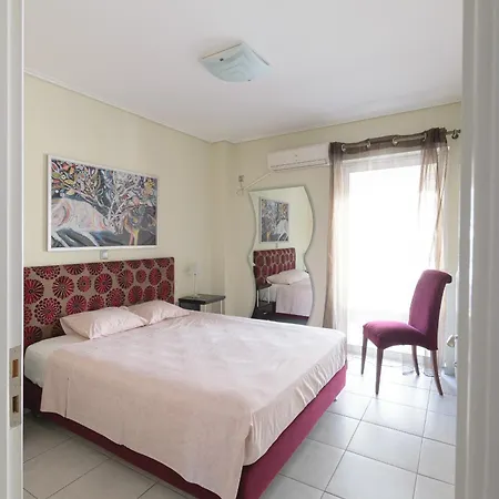 Family Sunny 2 Bedroom 1700M Center 50M Busstop,300M Busstop Acropolis * Athens