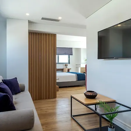 Riviera Hotel 5*