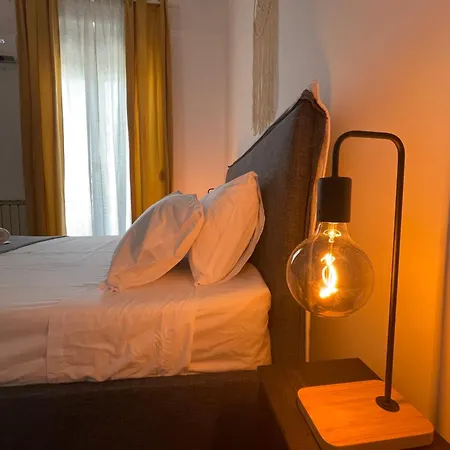 Semele Athens, Koukaki Apartmán