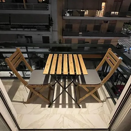 Apartment 4 Newly Renovated Charming Steps From Panormou Metro Station *