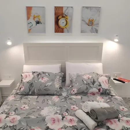 White Apartment *