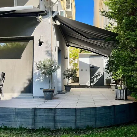 Glyfada's Luxury Apartment