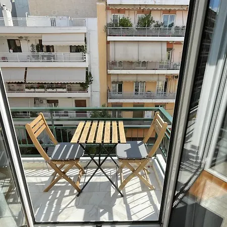 Apartment 4 Newly Renovated Charming Steps From Panormou Metro Station *