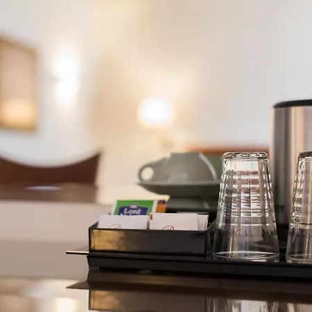 Apartahotel Delice - Family Atenas