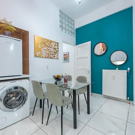 Contemporary 200m From Acropolis 100mbps Netflix Apartmán *