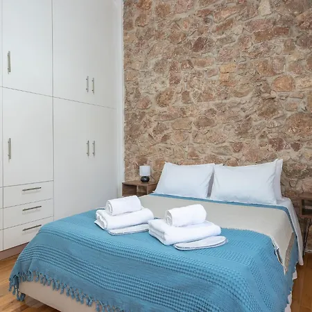 Contemporary 200m From Acropolis 100mbps Netflix Apartment