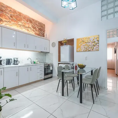 Contemporary 200m From Acropolis 100mbps Netflix Athens