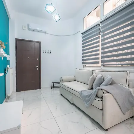 Contemporary 200m From Acropolis 100mbps Netflix Athens