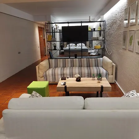 Comfortable, Spacious @ Kolonaki Athens