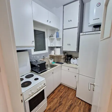 Easy Enilion Center Apartment