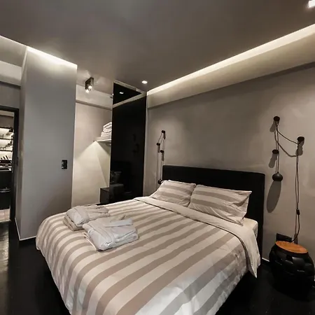 Casagold Glyfada Luxury Near The Sea Apartment Athens