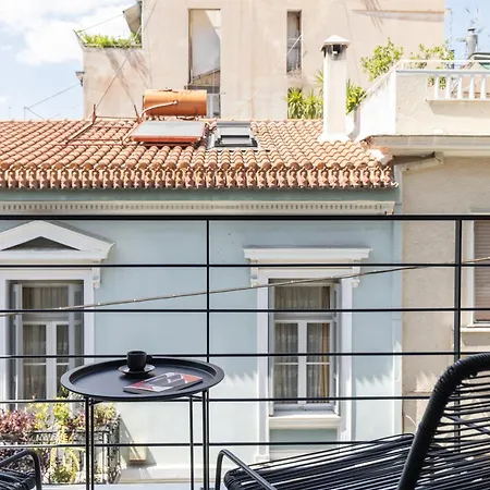 Elliot Neapoli, Apartment Athens