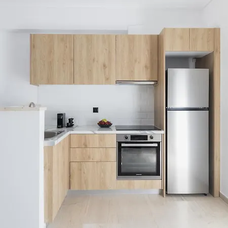 Elliot Neapoli, Apartment Athens