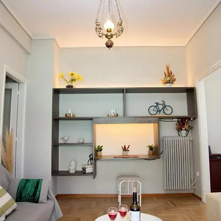Apartment Aroura Homes 2br Balcony Metro