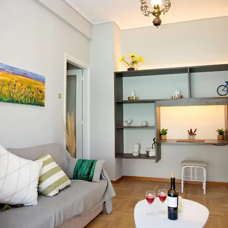 Apartment Aroura Homes 2br Balcony Metro
