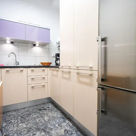Syntagma Square 1 Bedrm 4 Persons By Mps Apartment *