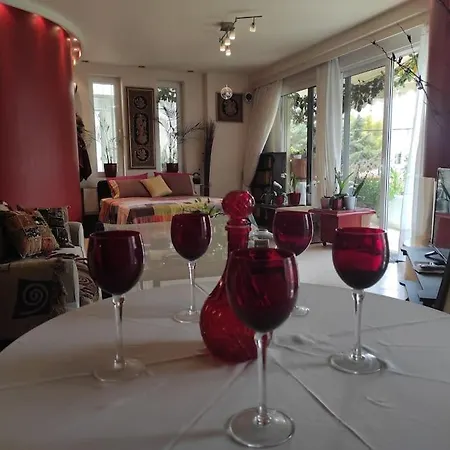 Annitas Luxury Oasis Appartement *