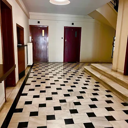 Kolonaki Garden Apartment *