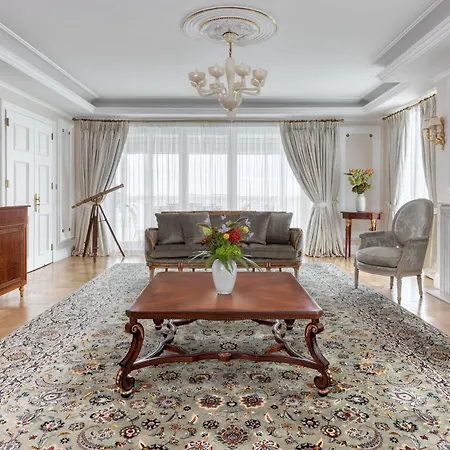 Hotel Grande Bretagne, A Luxury Collection 5*
