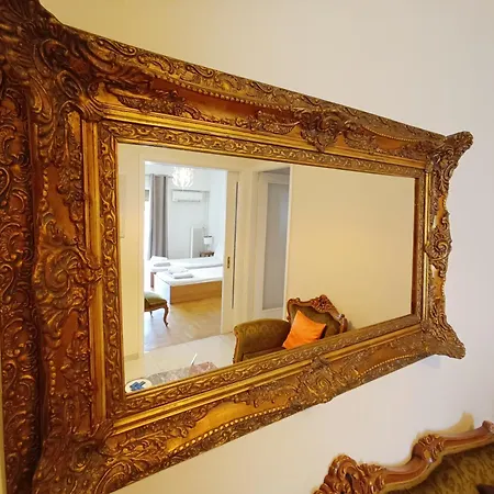 Apartment Homely @acropolis Museum