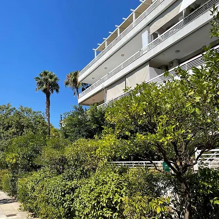Blue Bay Vouliagmeni Luxury Apartment *
