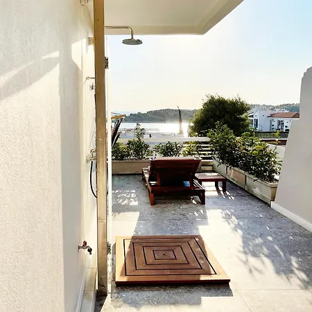 Blue Bay Vouliagmeni Luxury Athens