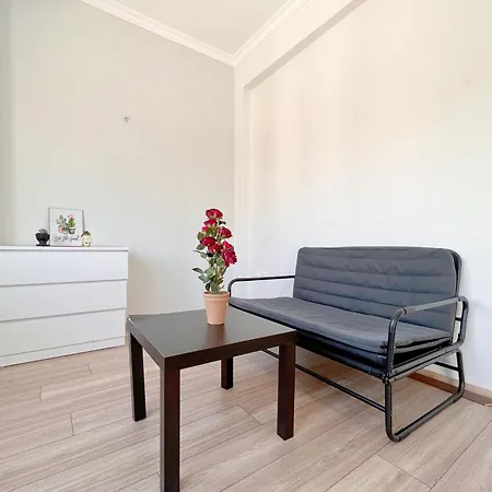 Wsd New Comfy 2bd With Balcony Near Metro Apartment