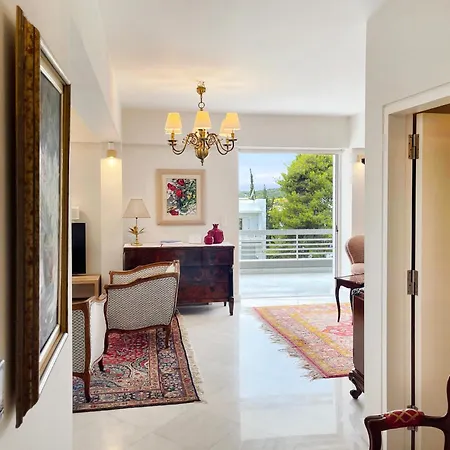 Blue Bay Vouliagmeni Luxury Apartment *