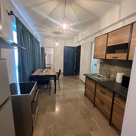 Nikis Penthouse Apartment