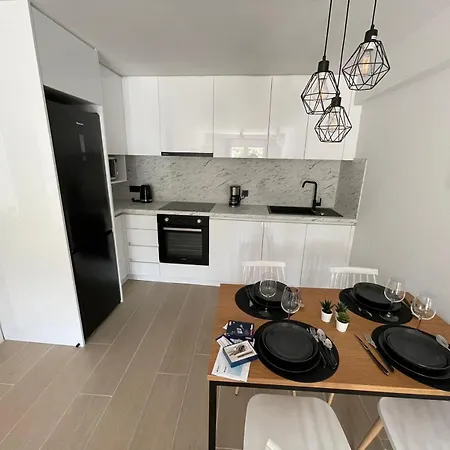 Wsd New! Amazing Lux 2bd Glyfada Near Sea דירה