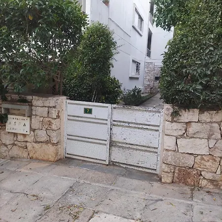 Apartment Vouliagmeni Riviera Center Between And *
