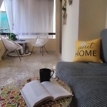 Paradise 50 Sqm Near To Metro #2