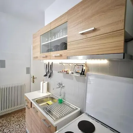 Paradise 50 Sqm Near To Metro #2 Apartment