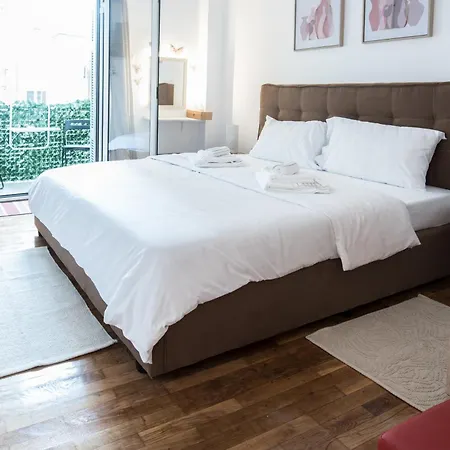 Apartment Beautiful In Athens.