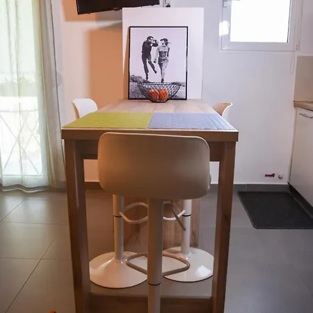 Velvet New In Ilissia Apartment *