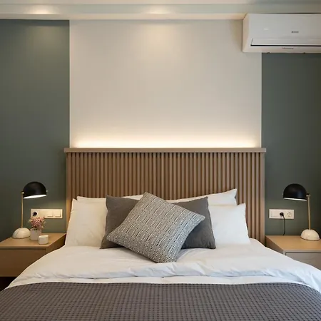 דירה Newly Renovated 2 Bedroom Apartment, 5min To Metro