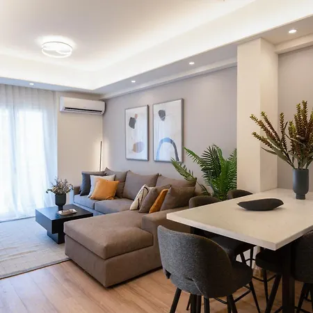 דירה Newly Renovated 2 Bedroom Apartment, 5min To Metro *