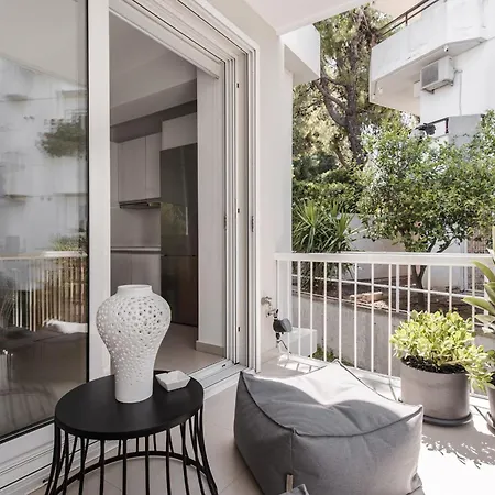 Apartment Bliss Living *