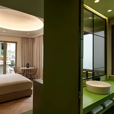 Dwell - Elegant * Athens