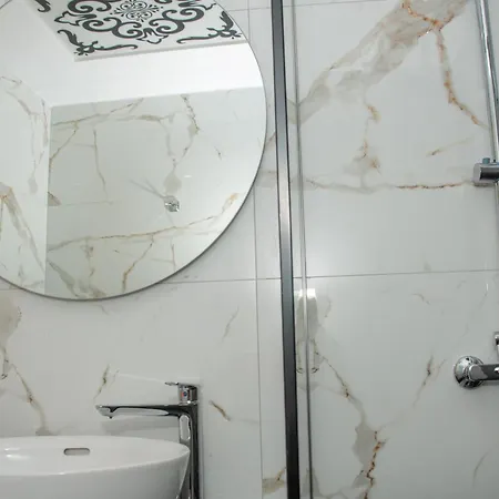 Valery's Artistic Apartment Athen