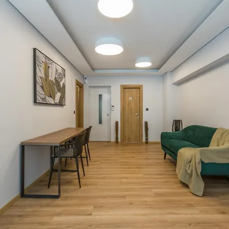 Apartment Aethir Urban By Raise *